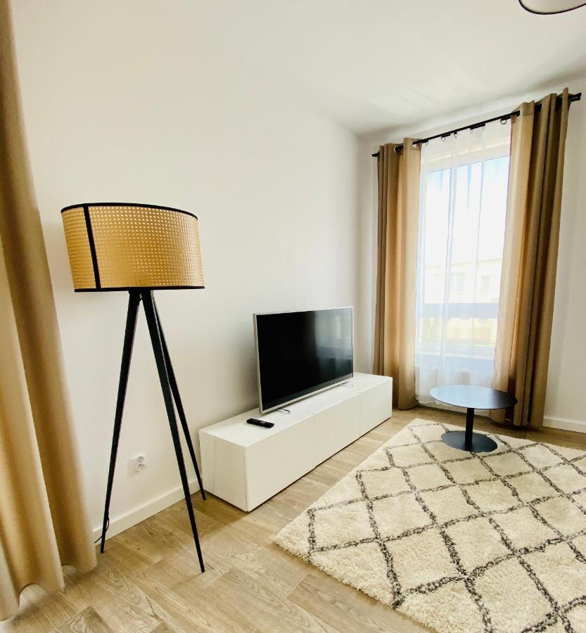 Apart111 Apartamenty - Boho โควอบเซก ภายนอก รูปภาพ